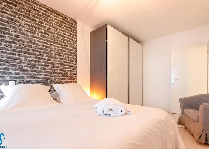 Avec Parking Climatisation Loggia A La Cite Du Vin Bordeaux